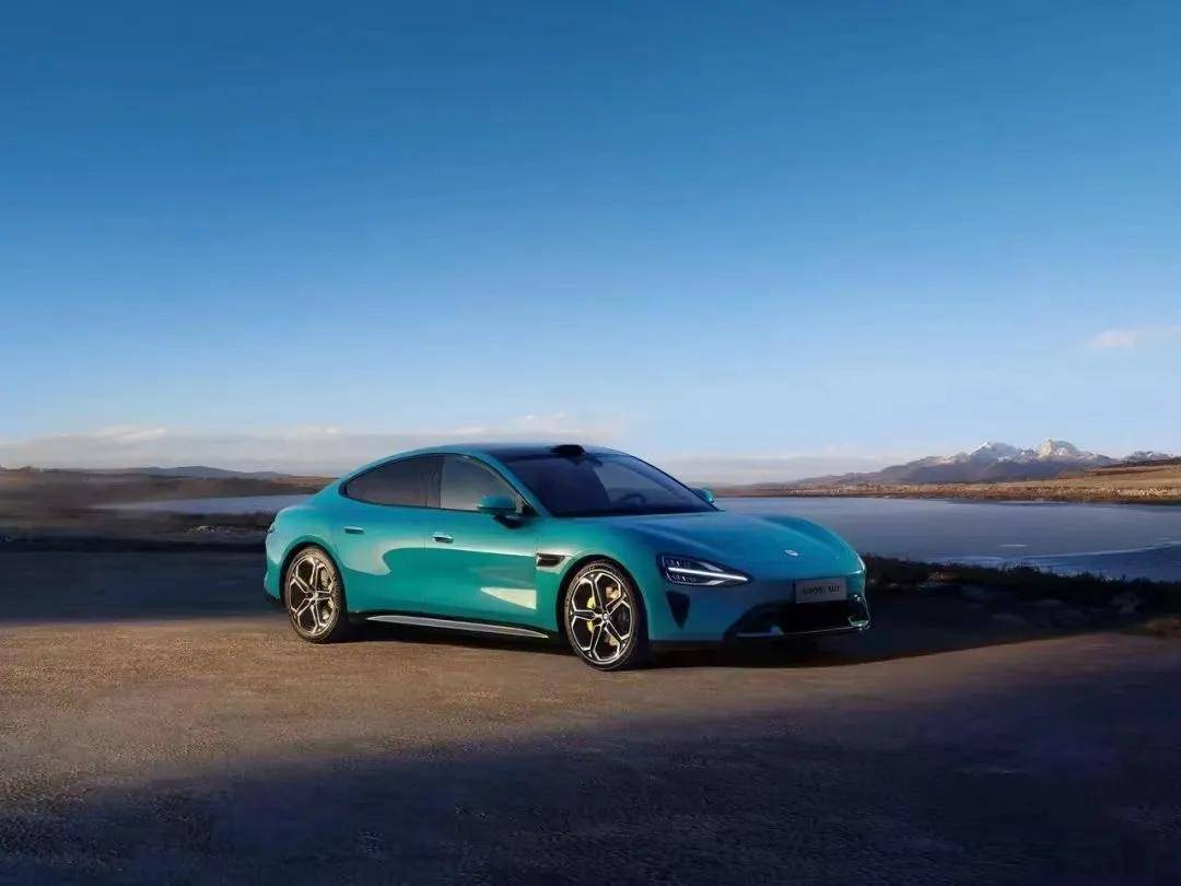 尚界Z7“狙击”小米SU7！“撞脸”保时捷背后，到底有什么不一样？