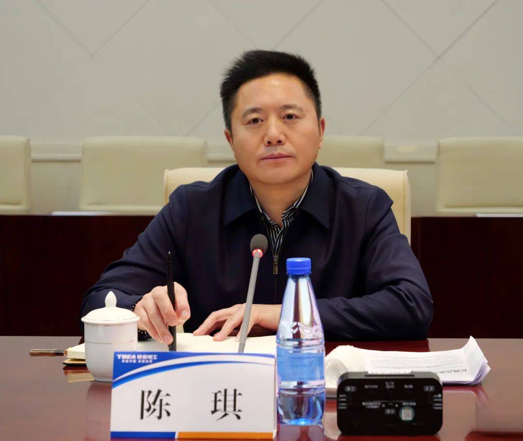 共拓新材料产业新赛道,中国建材集团与芜湖市、奇瑞汽车签署战略合作协议