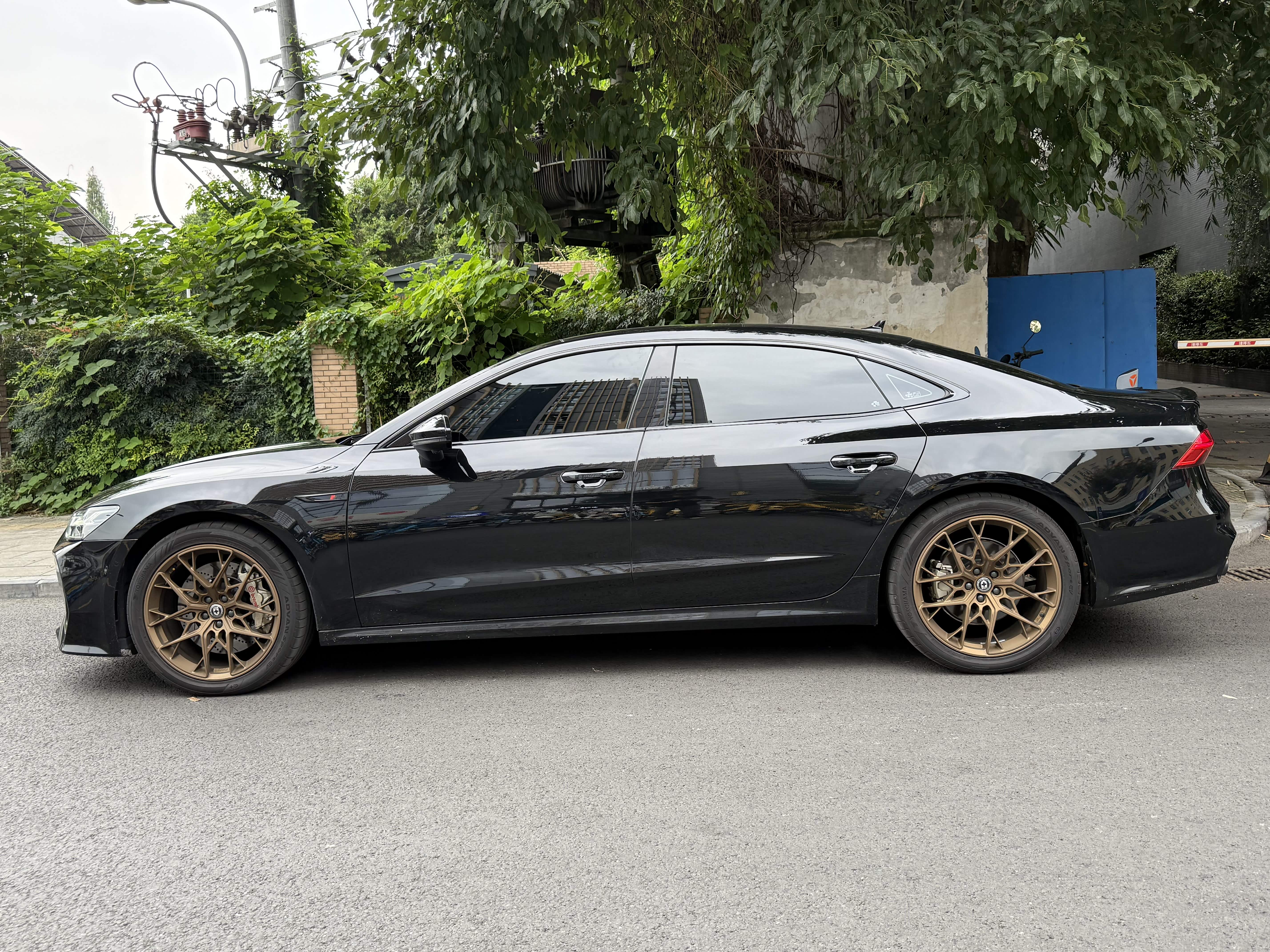 轴距进行加长 奥迪A7L旅行版国内谍照曝光