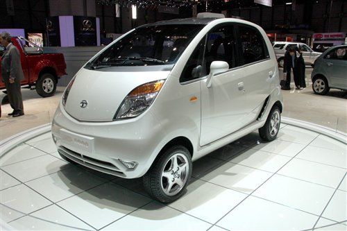 塔塔XPRES燃油及CNG版轿车在印度上市