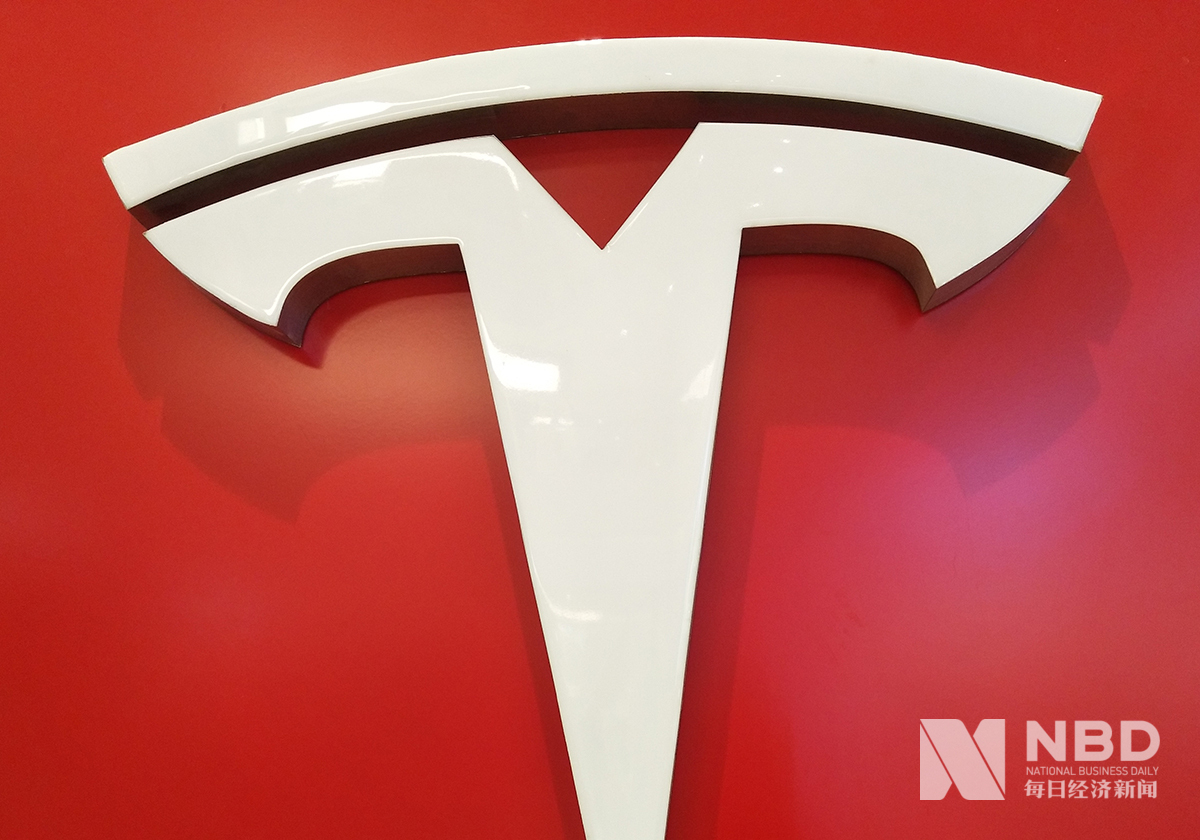 Stellantis新任CEO 2025年薪酬约637万美元