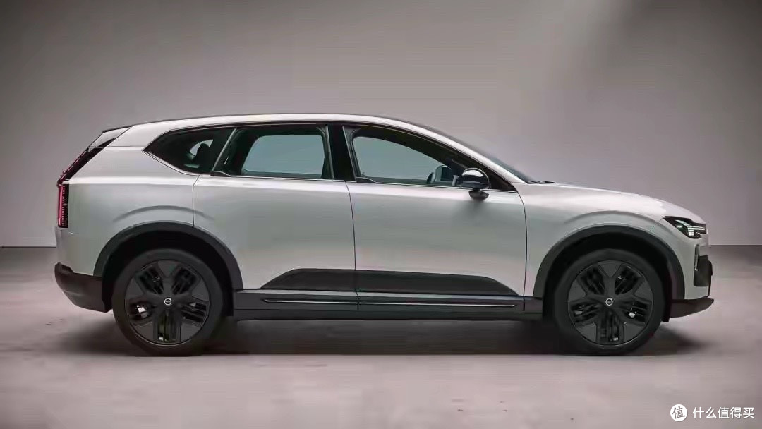 沃尔沃EX60全球首秀!