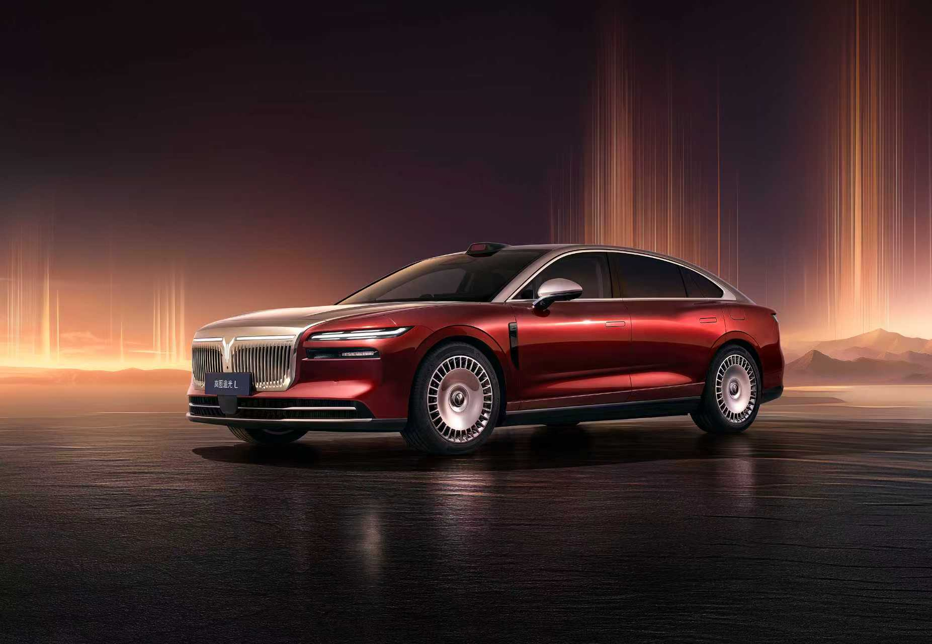 岚图汽车技术焕新,泰山Ultra启动量产交付