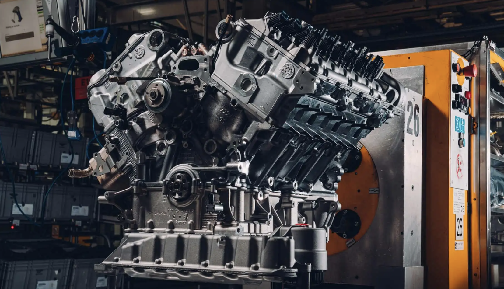 美国关税利刃高悬：2025年欧洲主流车企或折损超60亿美元