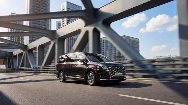 17.69万起售，瑞风RF8悦享系列如何搅动20万级MPV市场？