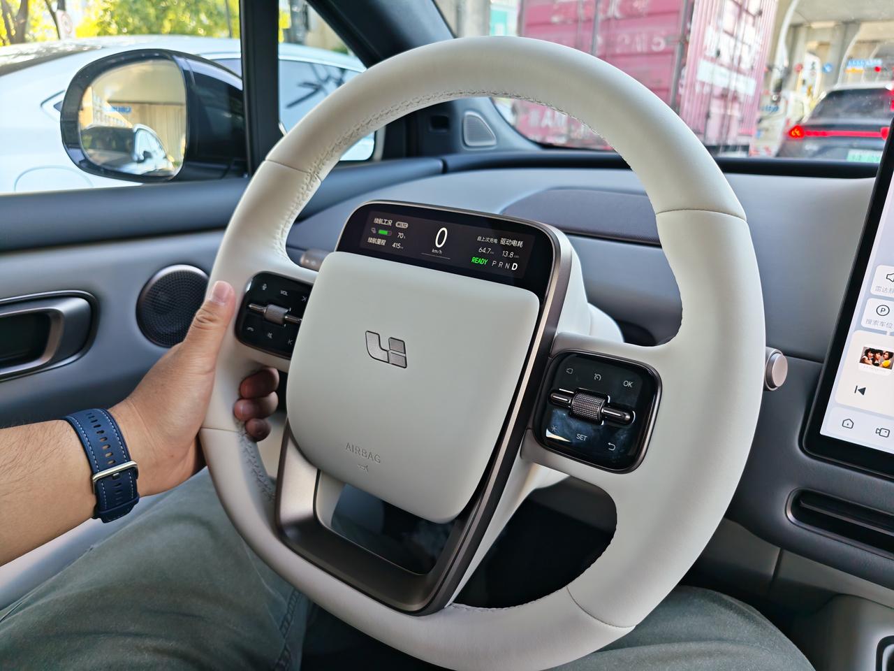 理想汽车3月交付41,053辆,理想i6占比过半